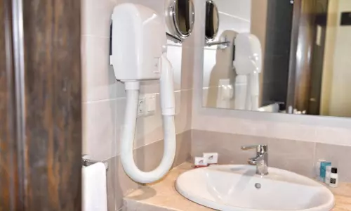 هتل کولوسئوم مارینا باتومی هتل کولوسئوم مارینا باتومی